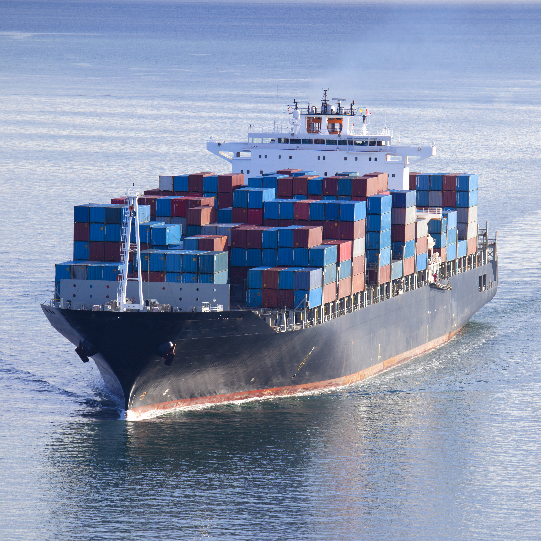 What does FOB mean in international trade?